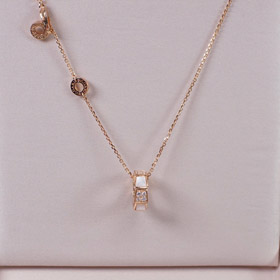 Bulgari weiße Perlmutt-Halskette-3764